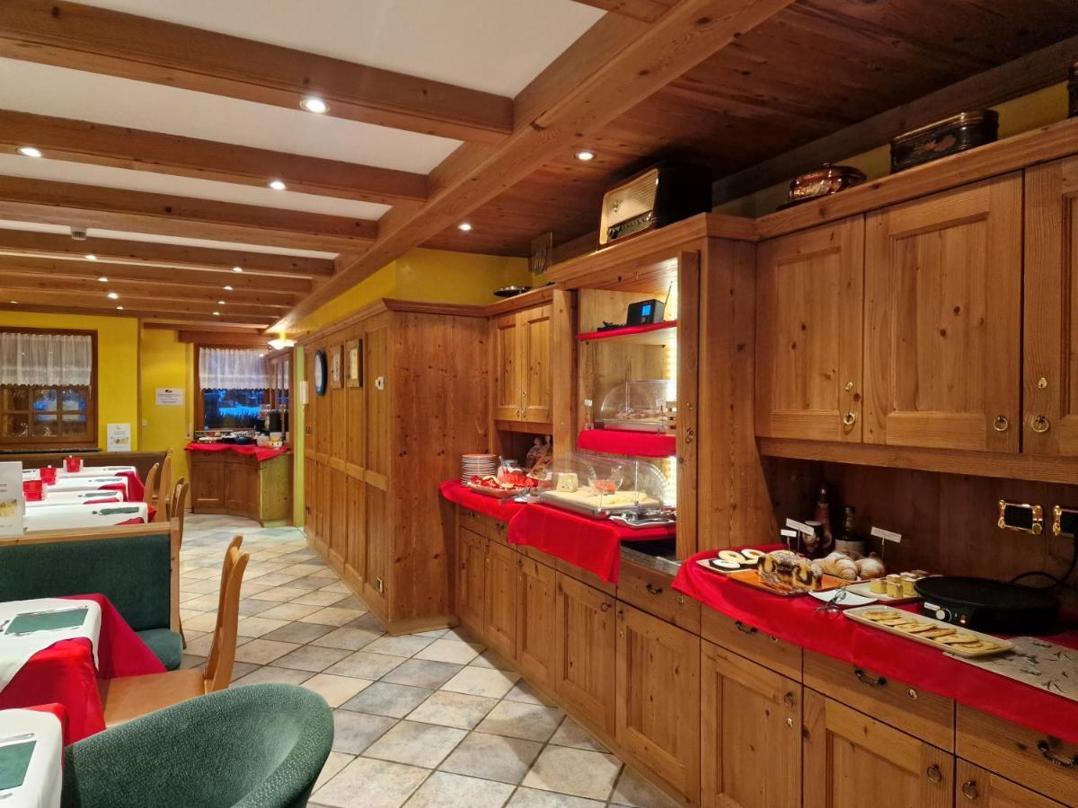 Chalet Brigitte B&B Arabba Eksteriør billede