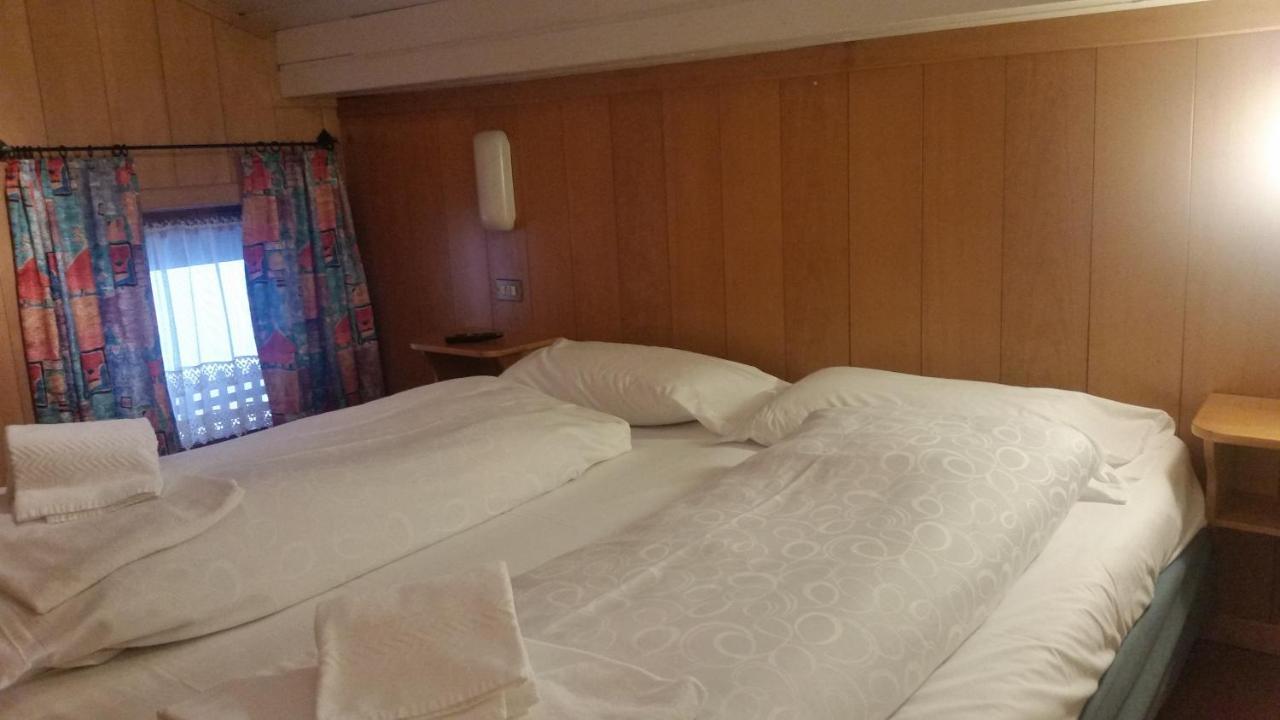 Chalet Brigitte B&B Arabba Eksteriør billede